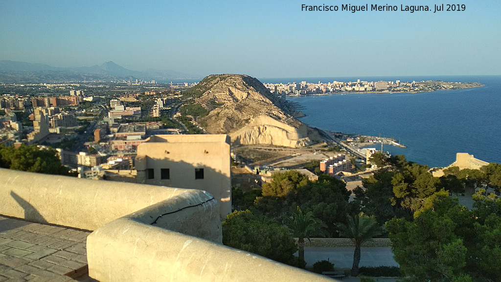 Castillo de Santa Bárbara. Macho del Castillo - Castillo de Santa Bárbara. Macho del Castillo. Vistas