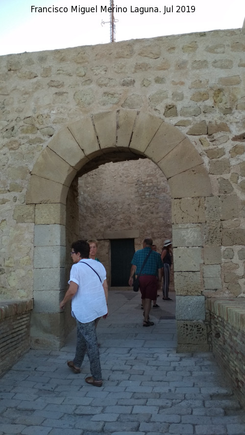Castillo de Santa Bárbara. Puerta del Primer Recinto - Castillo de Santa Bárbara. Puerta del Primer Recinto. Puerta