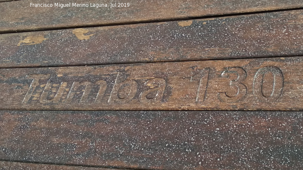 Necrópolis del Cerro del Santuario. Tumba 130 - Necrópolis del Cerro del Santuario. Tumba 130. 