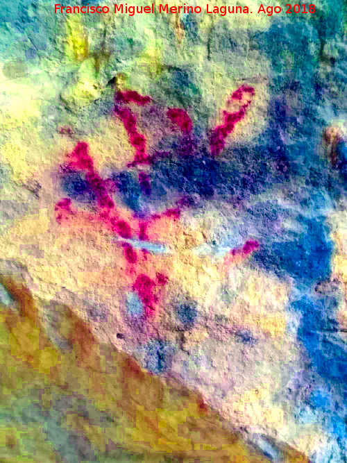 Pinturas rupestres y grabados de la Cueva de Mingo Lpez - Pinturas rupestres y grabados de la Cueva de Mingo Lpez. Tratada con Dstretch