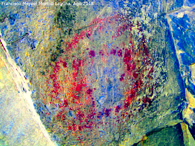 Pinturas rupestres de la Raspa de Piedra Redonda III - Pinturas rupestres de la Raspa de Piedra Redonda III. Tratada con Dstretch
