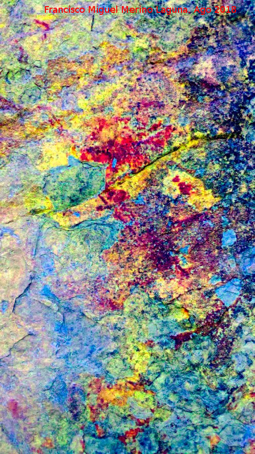 Pinturas rupestres de la Raspa de Piedra Redonda IV - Pinturas rupestres de la Raspa de Piedra Redonda IV. Tratada con Dstretch