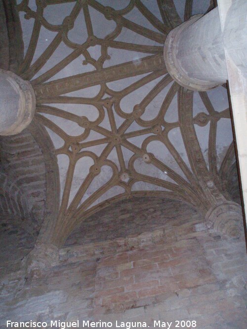 La Mota. Iglesia Mayor Abacial. Pies de la Iglesia - La Mota. Iglesia Mayor Abacial. Pies de la Iglesia. 