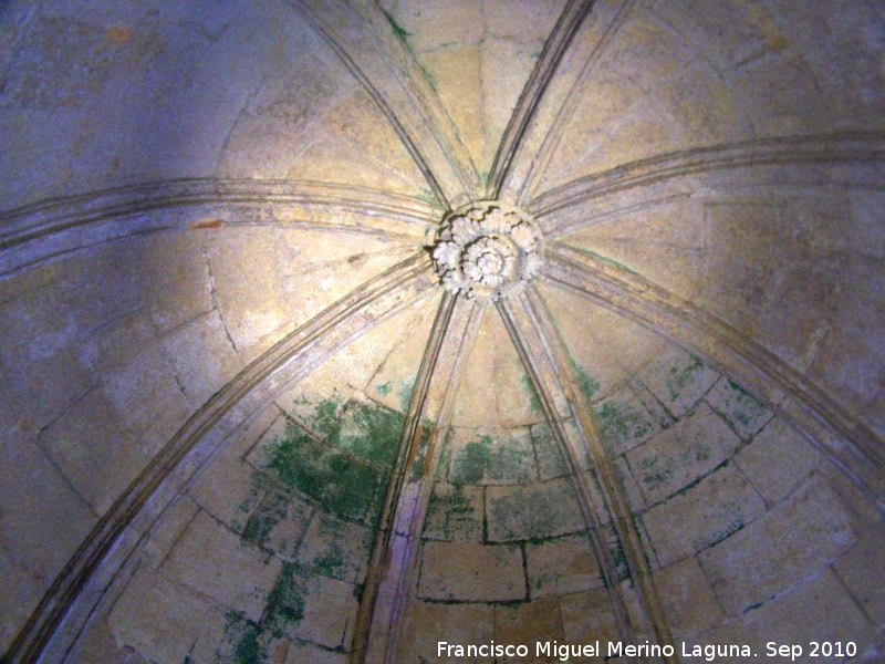 La Mota. Iglesia Mayor Abacial. Escalera del Coro - La Mota. Iglesia Mayor Abacial. Escalera del Coro. Cúpula