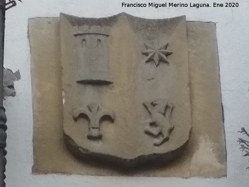 Casa de la Calle C�zar n� 5 - Casa de la Calle C�zar n� 5. Escudo