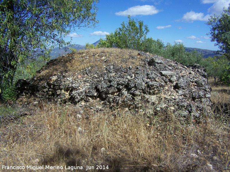 La Colonia - La Colonia. Montículo de piedras