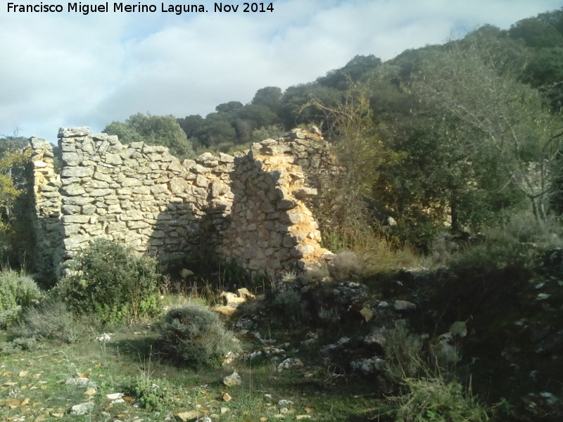 La Colonia - La Colonia. La Camuña - Castillo de Locubín