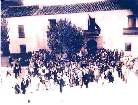 Ayuntamiento de Villardompardo - Ayuntamiento de Villardompardo. Años 30