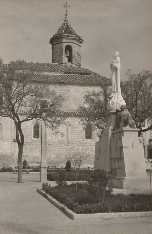 Monumento a San Juan de la Cruz - Monumento a San Juan de la Cruz. Foto antigua