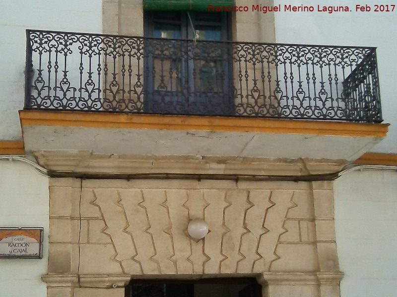 Casa de la Calle Ramón y Cajal nº 7 - Casa de la Calle Ramón y Cajal nº 7. Balcón