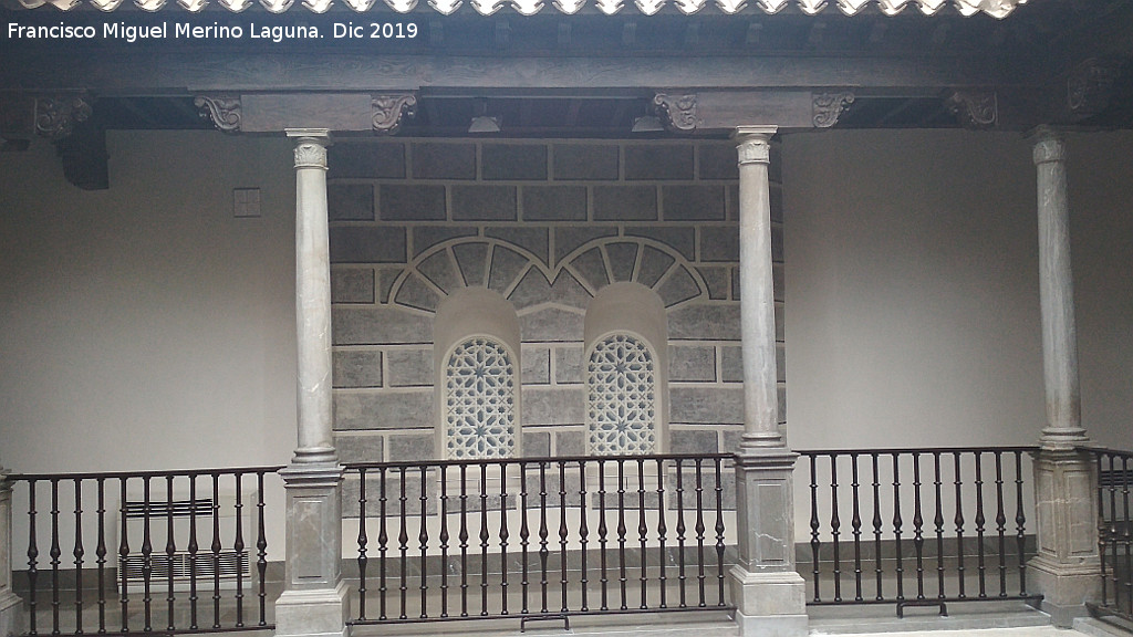 Madraza - Madraza. Trampantojo