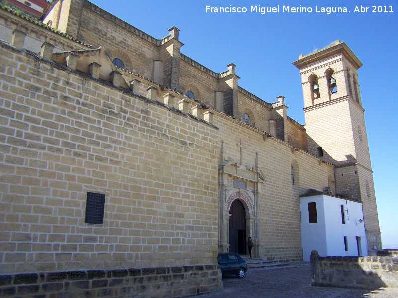 Colegiata de la Asunción - Colegiata de la Asunción. Lateral del Evangelio