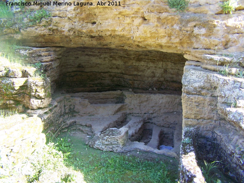 Necrópolis de Las Cuevas - Necrópolis de Las Cuevas. Tumbas