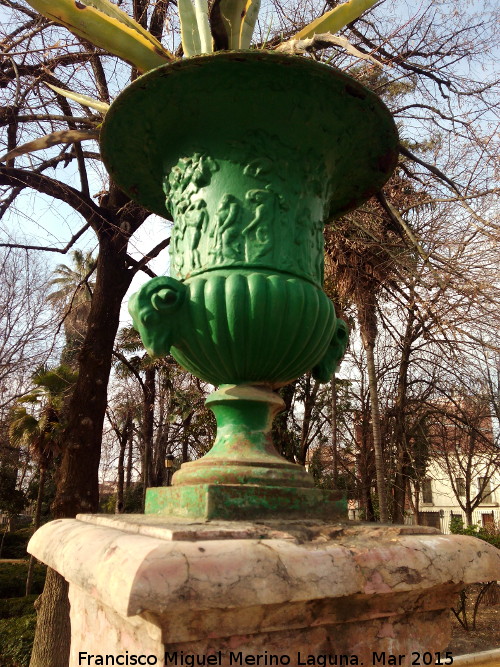 Parque Alcántara Romero - Parque Alcántara Romero. Macetero