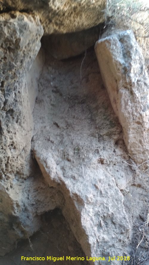 Dolmen IX - Dolmen IX. Corredor