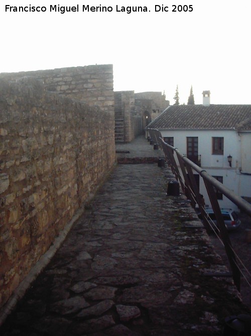 Murallas de Ronda - Murallas de Ronda. Murallas de Almocábar. Adarve