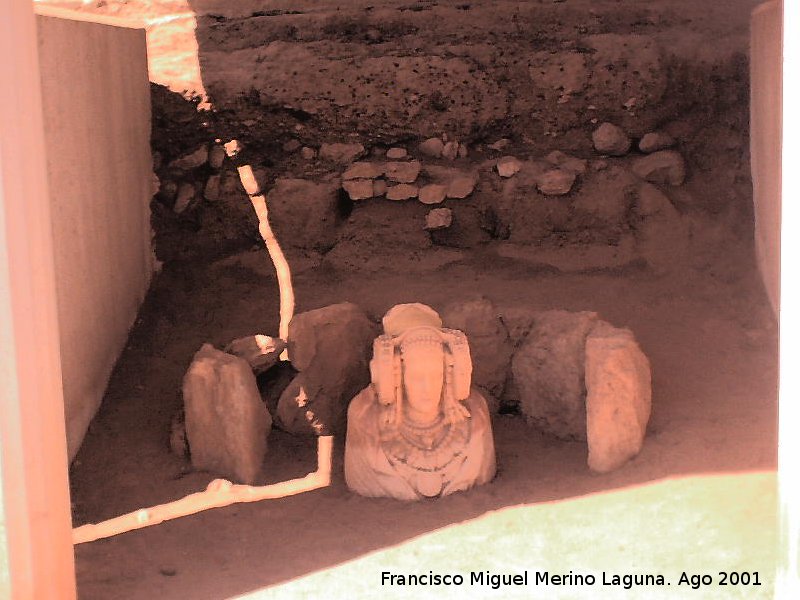 Yacimiento arqueológico de La Alcudia - Yacimiento arqueológico de La Alcudia. Hallazgo de la Dama