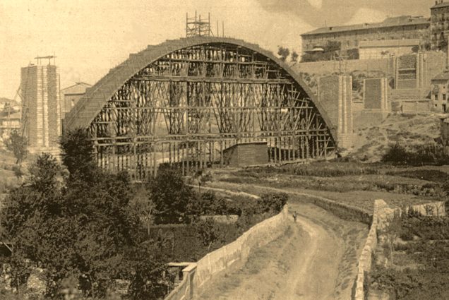 Viaducto Antiguo - Viaducto Antiguo. Foto antigua. En construcción