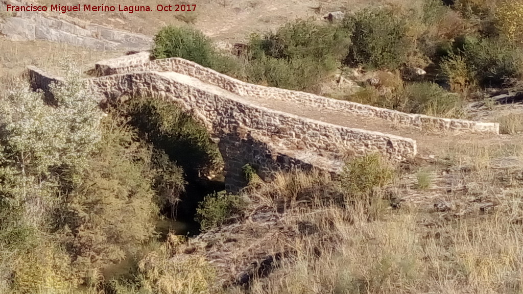 Puente medieval El Pontón - Puente medieval El Pontón. 