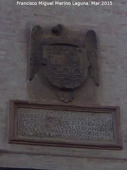 Ayuntamiento de Andújar - Ayuntamiento de Andújar. Escudo e inscripción derecha