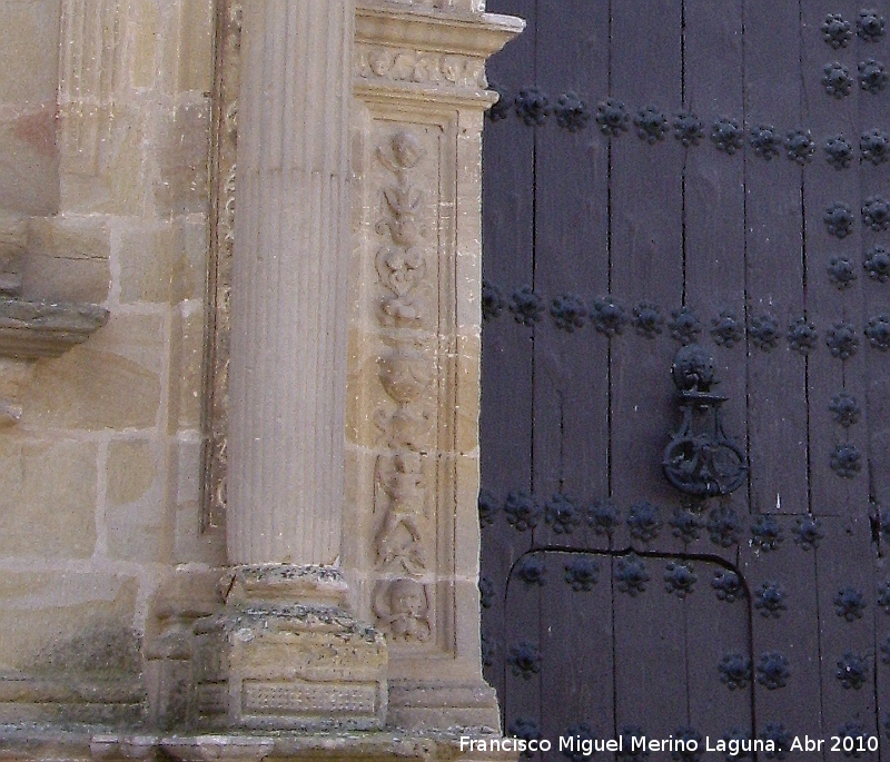 Iglesia de Santa María - Iglesia de Santa María. Detalle de la portada