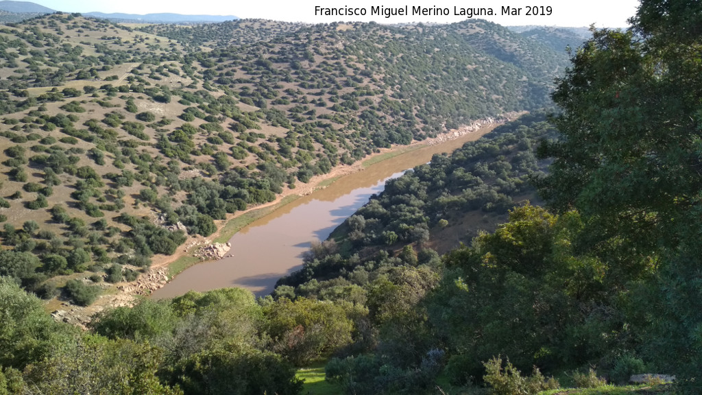 Dehesa Peralejas - Dehesa Peralejas. Río Guadalén