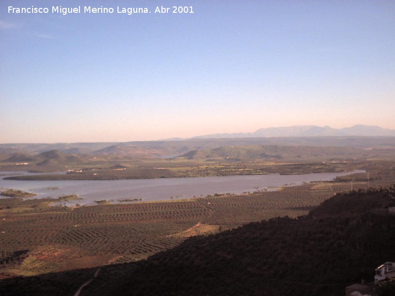 Pantano del Guadaln - Pantano del Guadaln. Desde Vilches, al fondo el Pantano de Giribaile