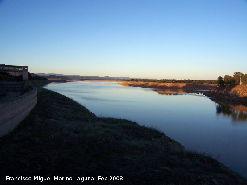 Pantano del Guadalén - Pantano del Guadalén. 