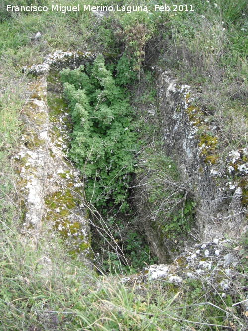 Necrópolis visigoda del Cerro Salido - Necrópolis visigoda del Cerro Salido. Tumba