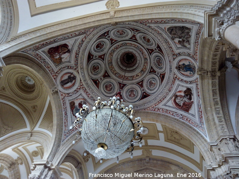 Catedral de Baeza. Interior - Catedral de Baeza. Interior. Cúpula