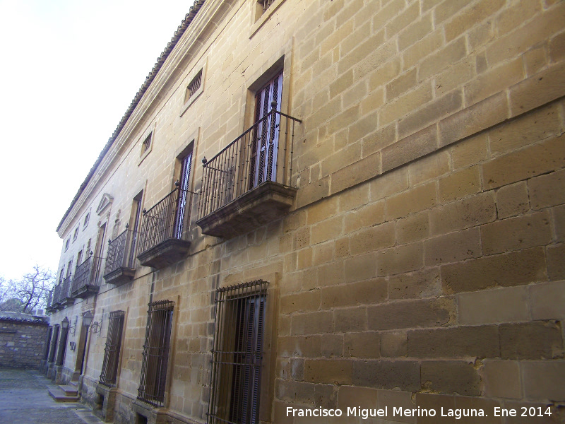 Palacio de Rubín Ceballos - Palacio de Rubín Ceballos. Fachada