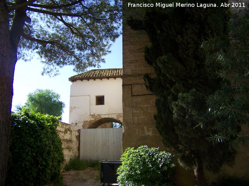Torre del Agua - Torre del Agua. Acceso elevado