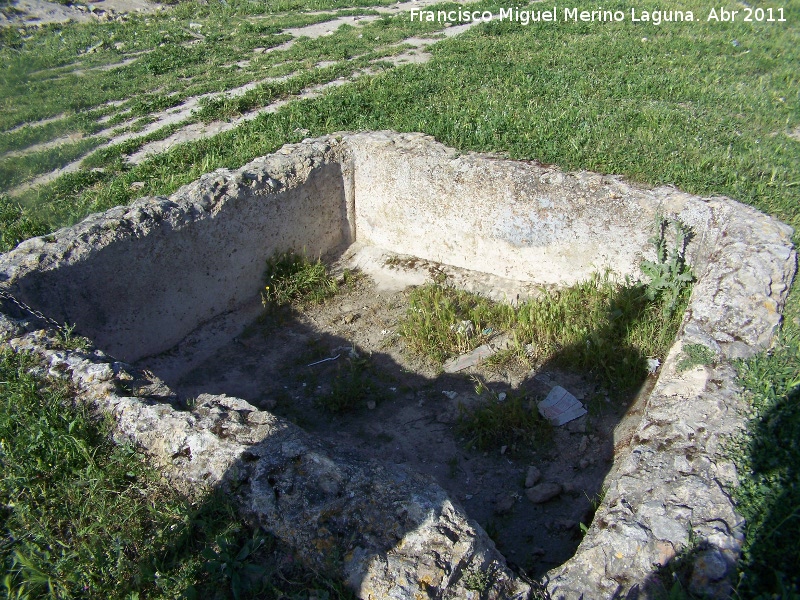 Edificio romano de La Pileta - Edificio romano de La Pileta. Pileta de pequeñas dimensiones