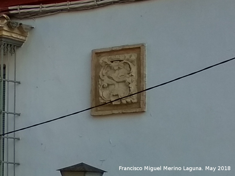Casa de la Avenida de Andalucía nº 43 - Casa de la Avenida de Andalucía nº 43. Escudo