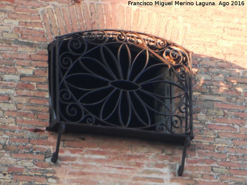 Casa Neogtica - Casa Neogtica. Rejera de las cmaras