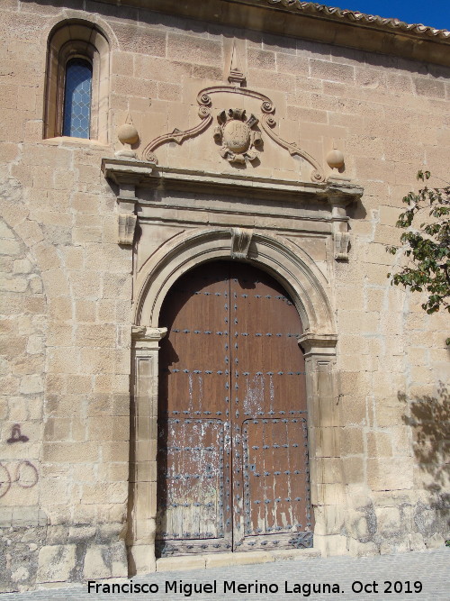 Iglesia de la Asunción de Bedmar - Iglesia de la Asunción de Bedmar. Portada lateral derecha