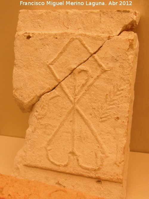 Historia de Antequera - Historia de Antequera. Crismón visigodo. Museo Municipal
