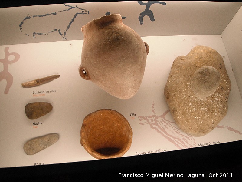 Cueva de Nerja - Cueva de Nerja. Piezas arqueológicas