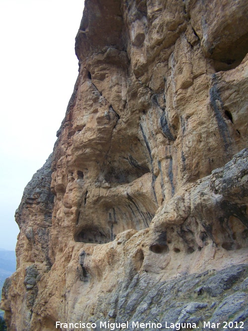 Peña de los Buitres - Peña de los Buitres. Pared
