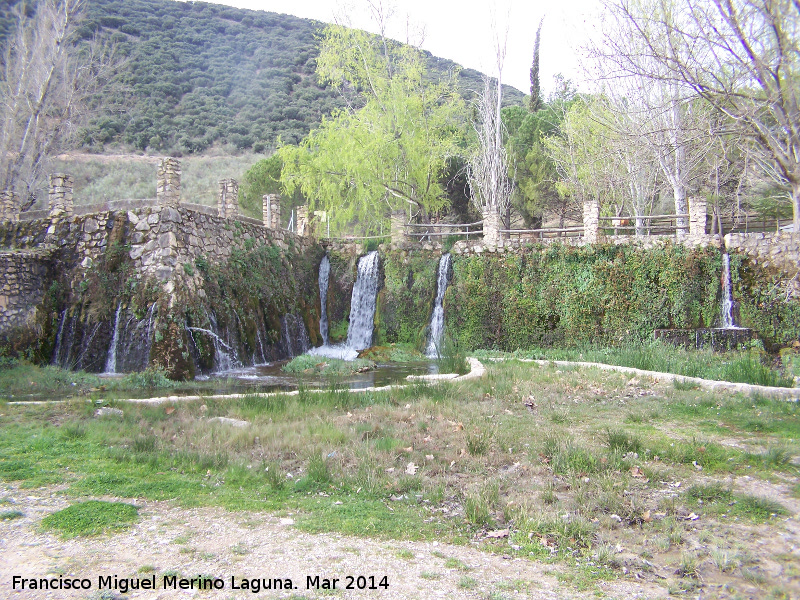 Nacimiento de Arbuniel - Nacimiento de Arbuniel. Cascadas