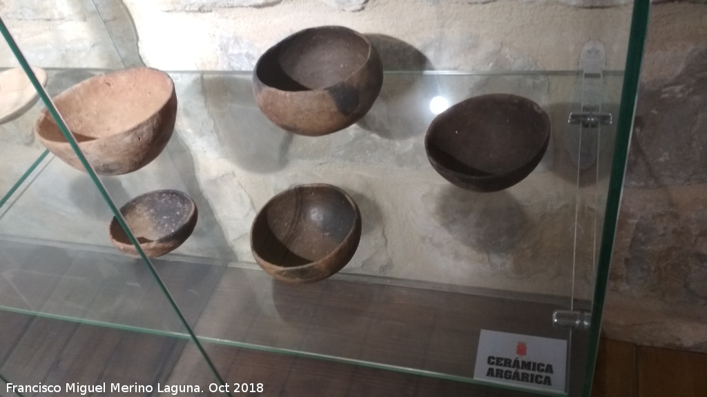 Historia de Castellar - Historia de Castellar. Cerámica algárica. Museo de la Colegiata