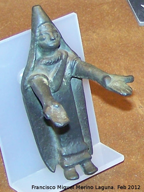 Santuario ibérico de la Cueva de la Lobera - Santuario ibérico de la Cueva de la Lobera. Exvoto conservado en el Museo Arqueológico de Cataluña