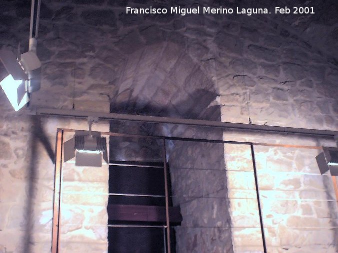 Castillo de Pallarés - Castillo de Pallarés. Puerta de acceso a la Torre del Homenaje desde el interior