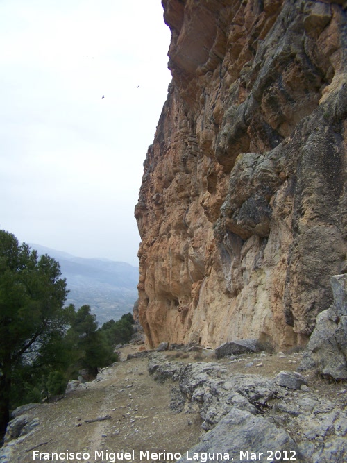 Yacimiento ibero de la Peña de los Buitres - Yacimiento ibero de la Peña de los Buitres. 