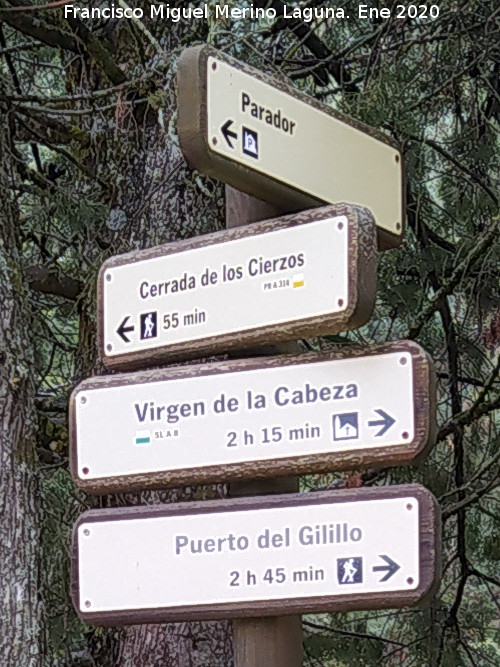Ermita de la Virgen de la Cabeza - Ermita de la Virgen de la Cabeza. Cartel en la Casa Forestal El Sacejo