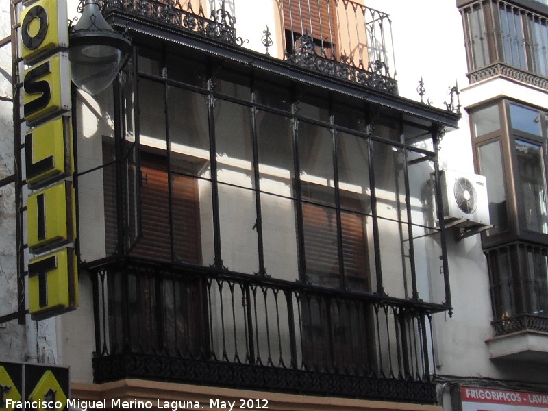 Casa de la Calle Carrera de las Mercedes nº 17 - Casa de la Calle Carrera de las Mercedes nº 17. Balcón cerrado