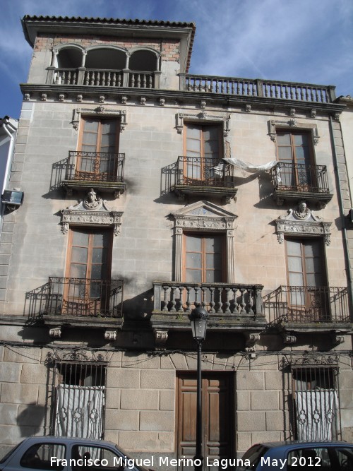 Casa de la Calle Santo Domingo de Silos nº 8 - Casa de la Calle Santo Domingo de Silos nº 8. Fachada