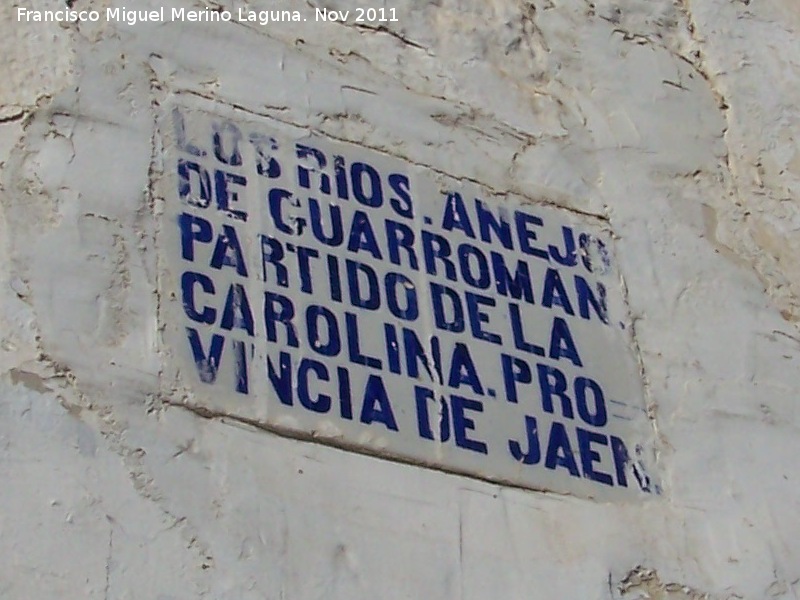 Aldea Los Ríos - Aldea Los Ríos. Placa