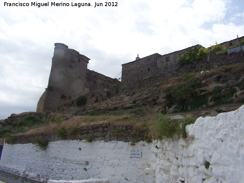 Pilar de la Puerta de la Canal - Pilar de la Puerta de la Canal. Ubicación