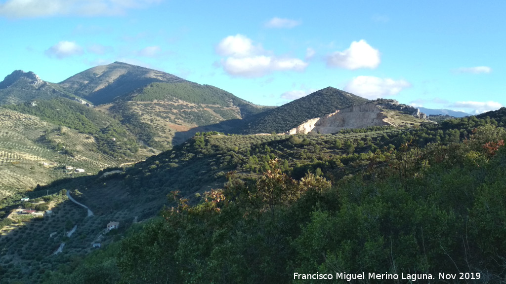 Cerro Miguelico - Cerro Miguelico. Vistas hacia Jabalcuz